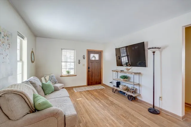 $410,000 | 307 West 3rd Street, Waunakee, WI 53597