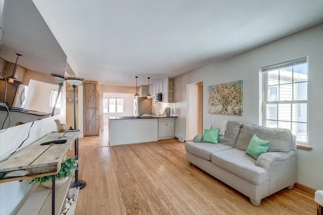 $410,000 | 307 West 3rd Street, Waunakee, WI 53597