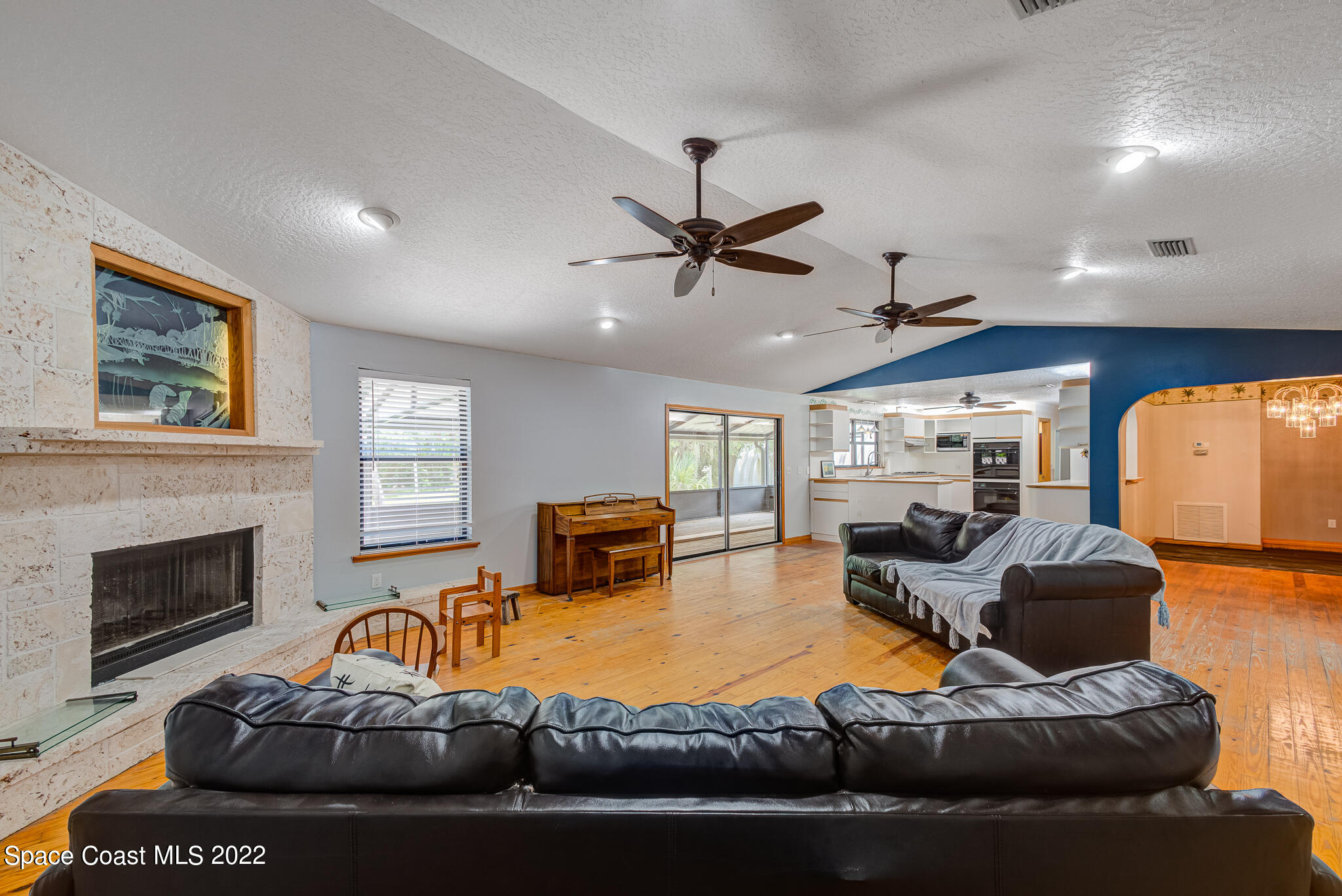 3790 Fenner Road Cocoa, FL 32926 - Photo 5 of 42 _MG_1407_08_09_10_11