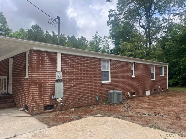 $235,000 | 2720 Brunswick Road, Emporia, VA 23847