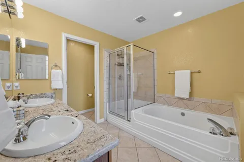 $539,900 | 680 South Yarrow Street, Lakewood, CO 80226