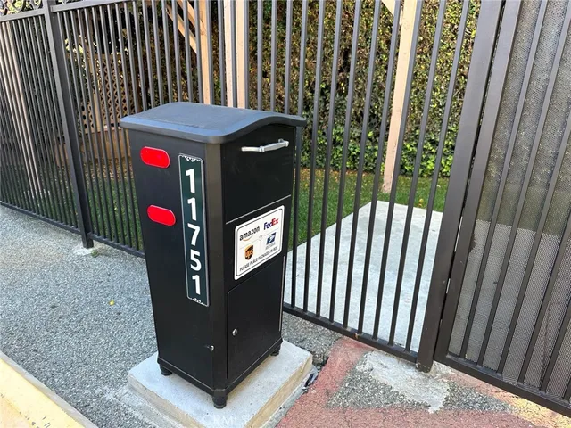 $1,975 | 11751 Colima Road, Unit B, Whittier, CA 90604