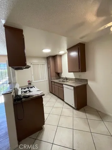 $1,975 | 11751 Colima Road, Unit B, Whittier, CA 90604