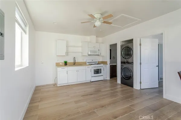 $2,000 | 7027 Keokuk Avenue, Winnetka, CA 91306