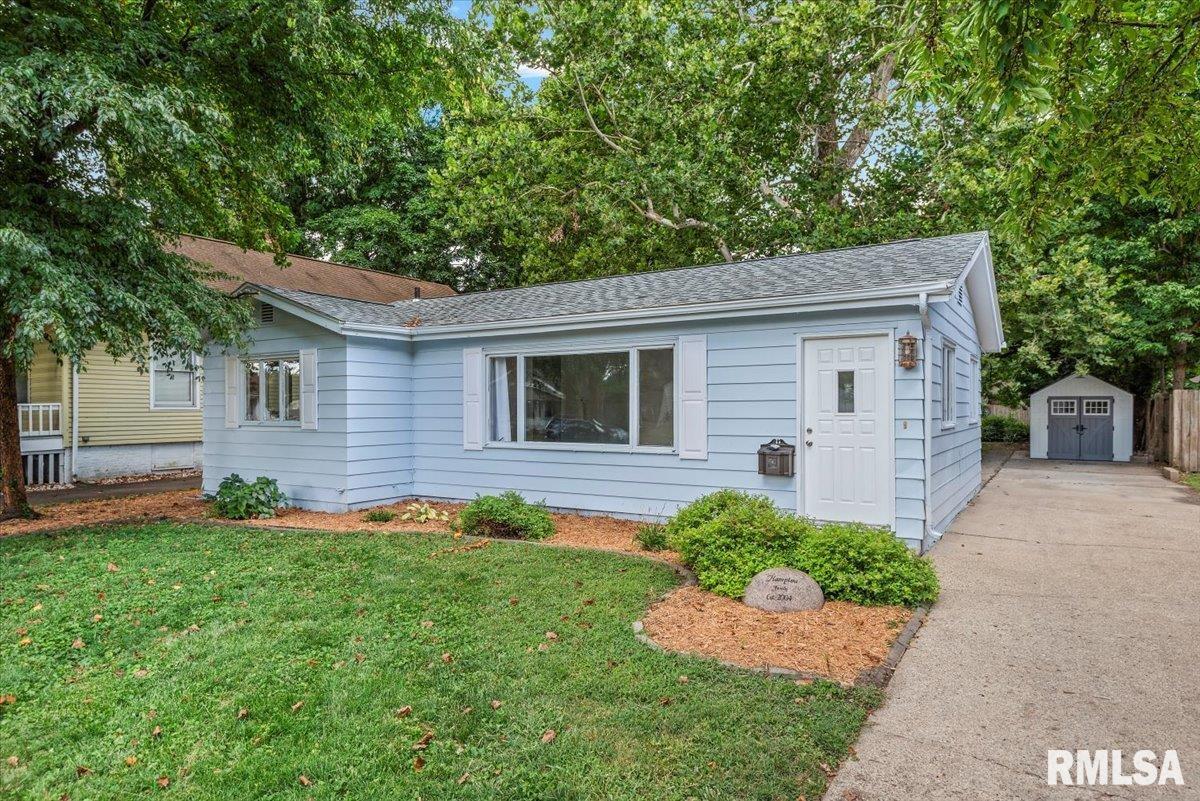 2029 Dial Court Springfield, IL 62704 - Photo 2 of 30