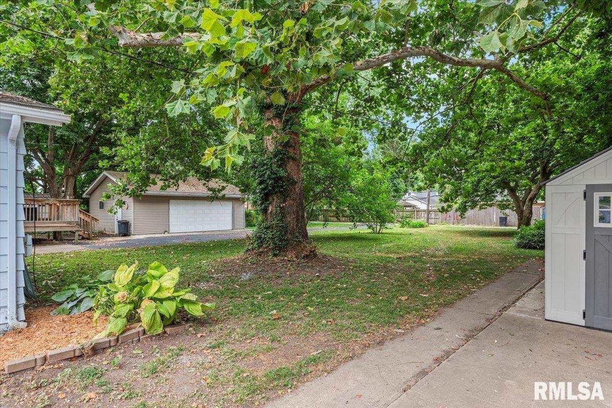 2029 Dial Court Springfield, IL 62704 - Photo 23 of 30