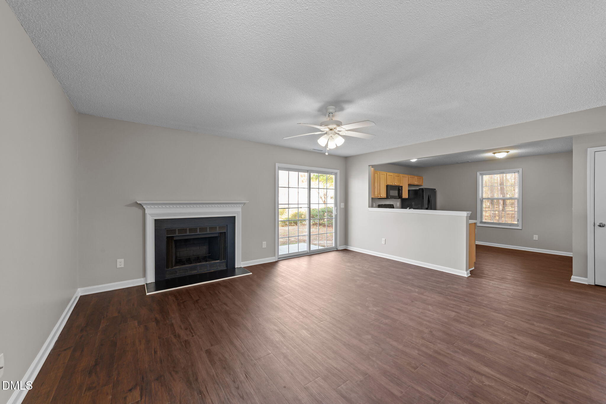 4325 Standing Rock Way Raleigh, NC 27604 - Photo 8 of 41 16-web-or-mls-VB4A2369