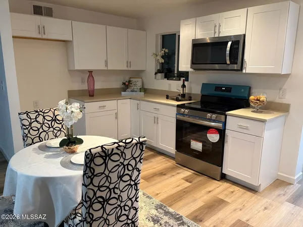 $299,987 | 5449 East Linden Street, Tucson, AZ 85712