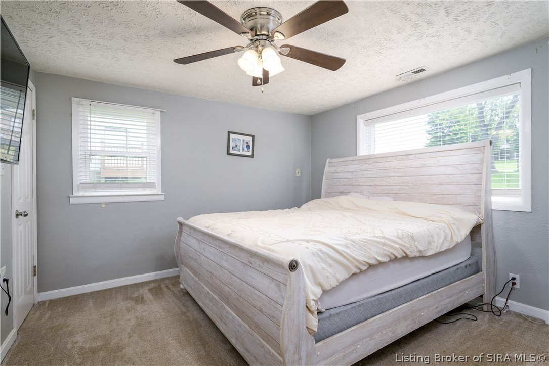 7699 Pete Andres Road Floyds Knobs, IN 47119 - Photo 17 of 31 Gallery Image 17