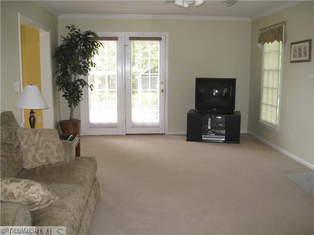 4225 Braddock Road High Point, NC 27265 - Photo 3 of 16 Living Room. Opposite view of the living room showing it s grand size.