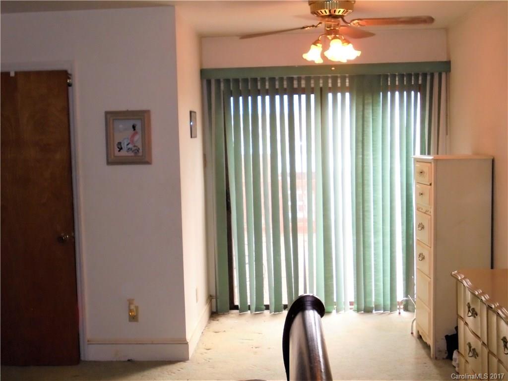 2520 Ashley Road Charlotte, NC 28208 - Photo 13 of 16 Gallery Image 13