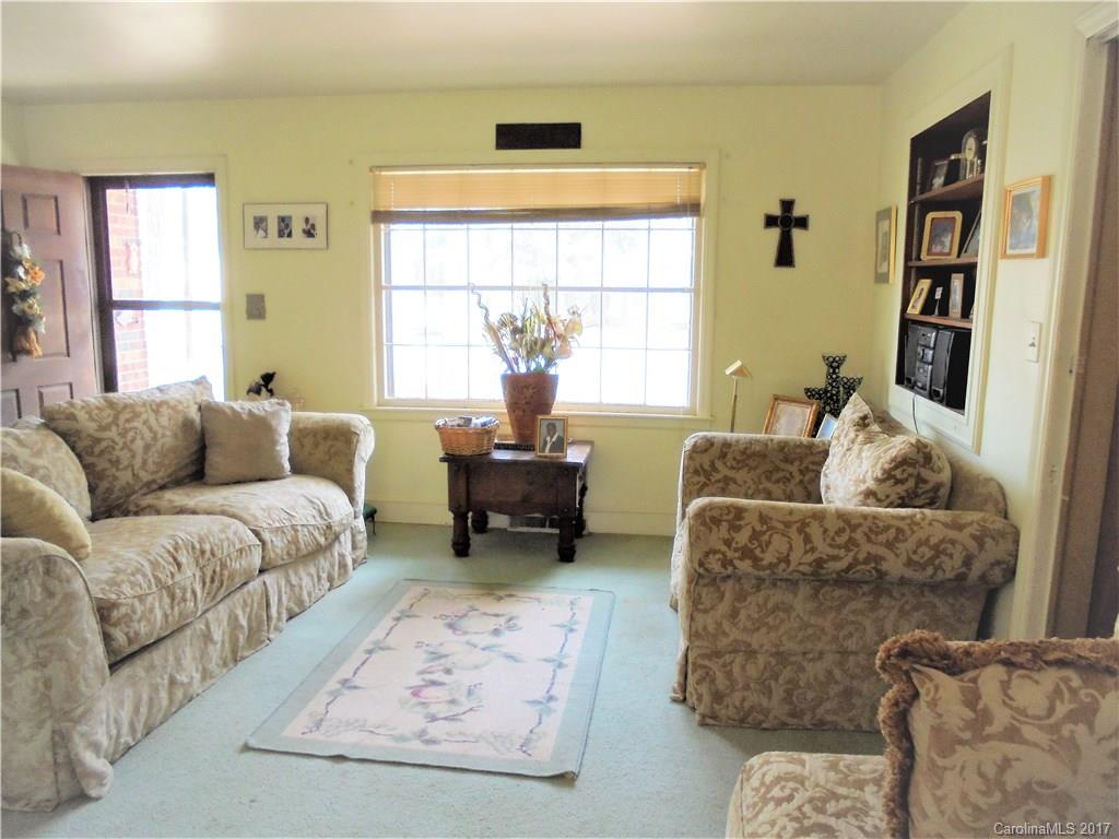 2520 Ashley Road Charlotte, NC 28208 - Photo 3 of 16 Gallery Image 3