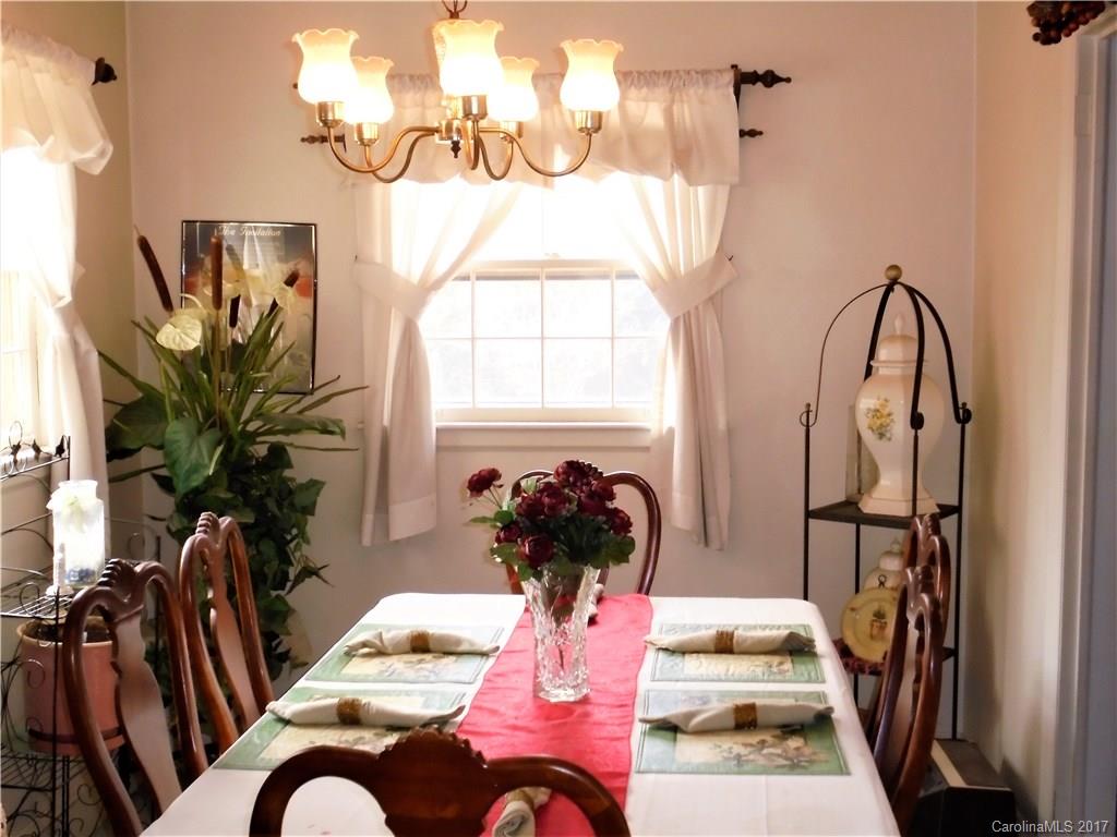 2520 Ashley Road Charlotte, NC 28208 - Photo 5 of 16 Gallery Image 5