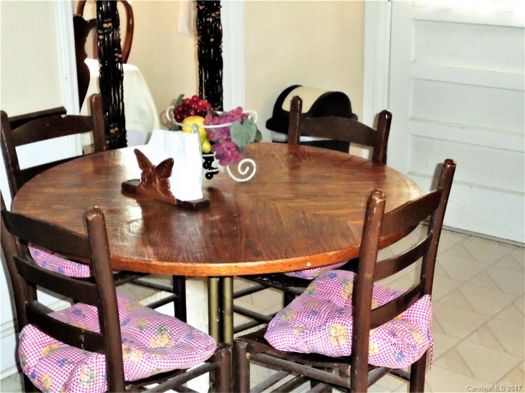 2520 Ashley Road Charlotte, NC 28208 - Photo 8 of 16 Gallery Image 8