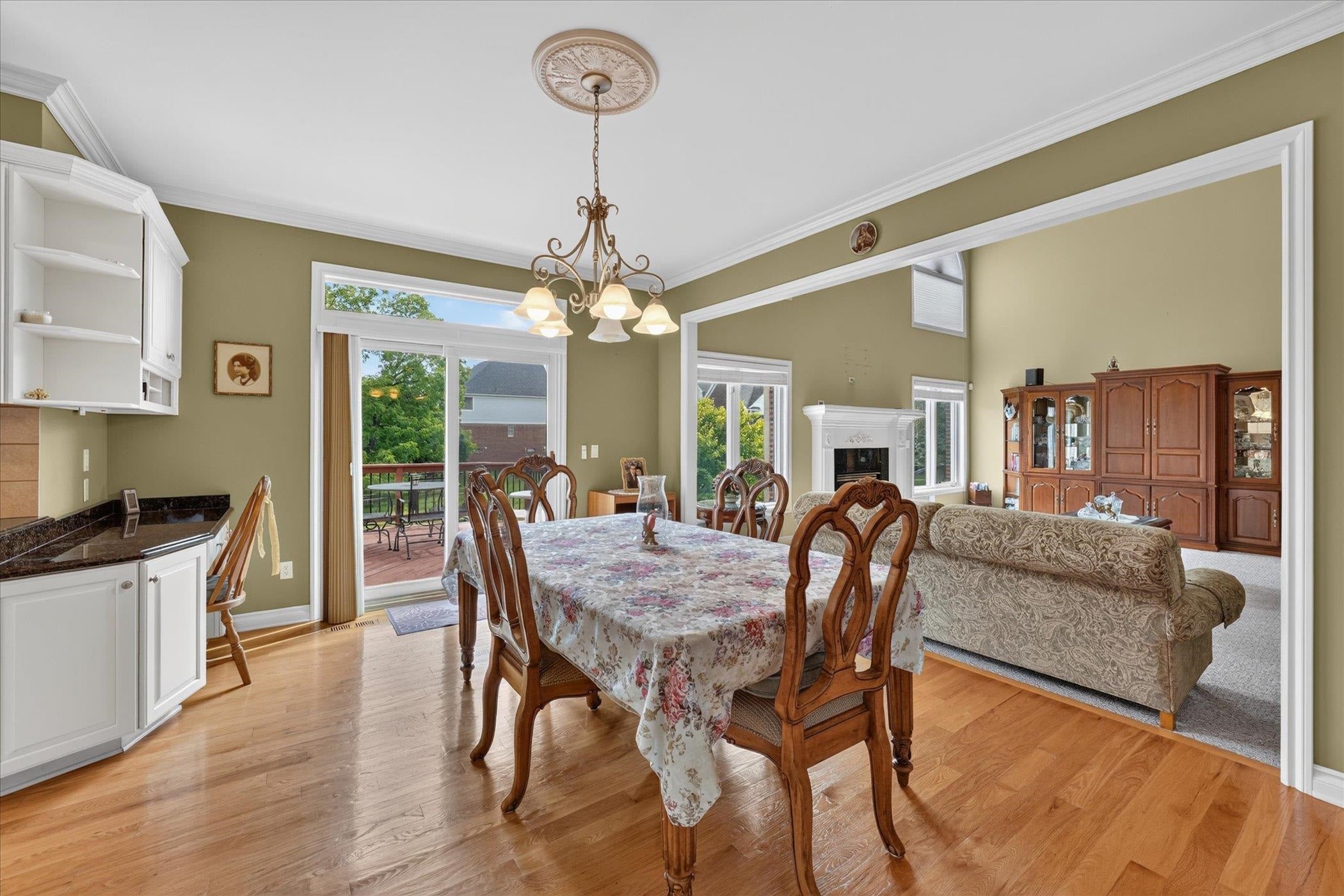 4487 Boxwood Court Rochester, MI 48306 - Photo 15 of 53 Gallery Image 15