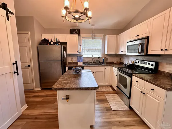 $1,995 | 346 Mizzen Lane, Pensacola, FL 32507