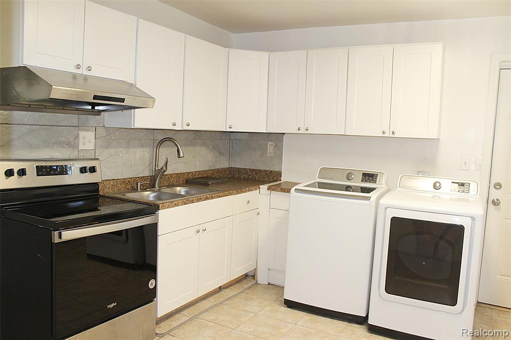 43267 Utica Road Sterling Heights, MI 48314 - Photo 15 of 19
