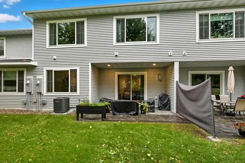 $384,900 | 324 Martinson Boulevard, Spicer, MN 56288
