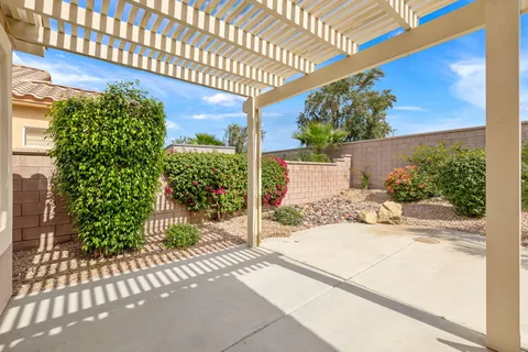 $425,000 | 37818 Turnberry Isle Drive, Palm Desert, CA 92211