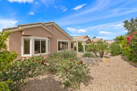 $425,000 | 37818 Turnberry Isle Drive, Palm Desert, CA 92211