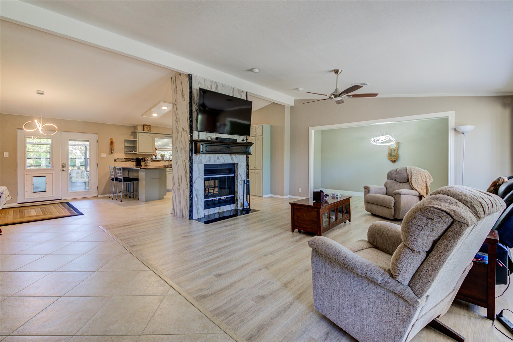 200 Harbor Circle Georgetown, TX 78633 - Photo 5 of 38 a living room with furniture and a flat screen tv