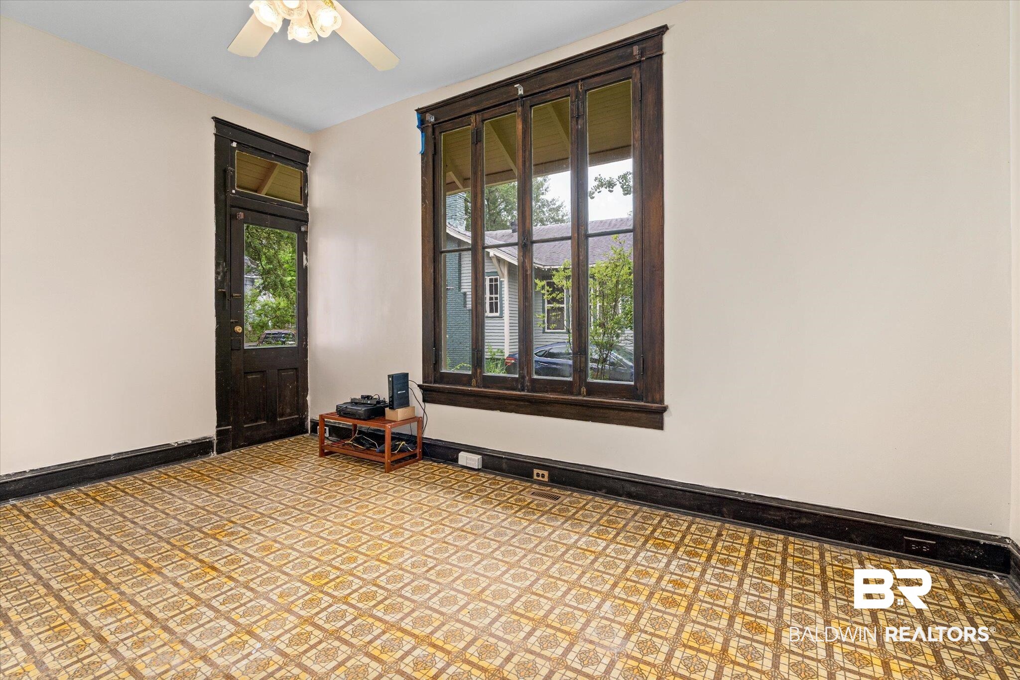 160 Houston Street Mobile, AL 36606 - Photo 19 of 36