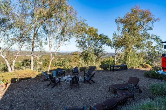 a view of outdoor space yard and patio