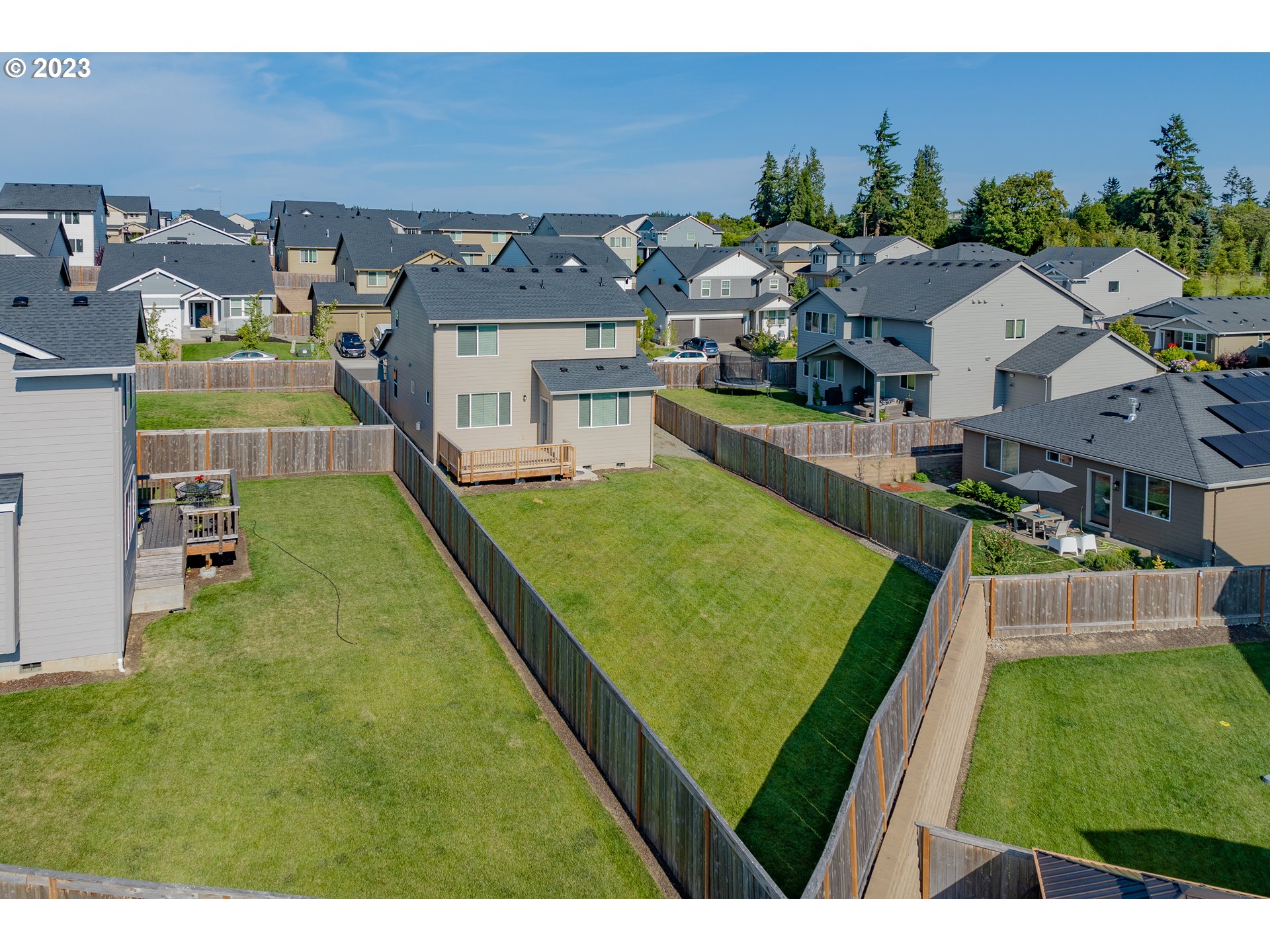 3825 South 39th Place Ridgefield, WA 98642 - Photo 32 of 37 a view of a house with a big yard
