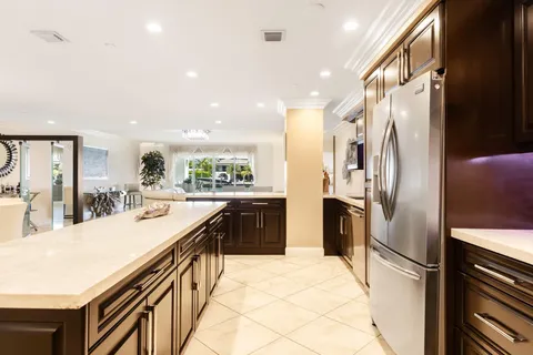 $1,778,000 | 615 Bayshore Drive, Unit 105, Fort Lauderdale, FL 33304