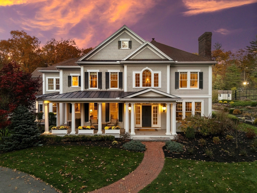 427 B Ipswich Road Boxford, MA 01921 - Photo 5 of 42 a front view of a house with garden