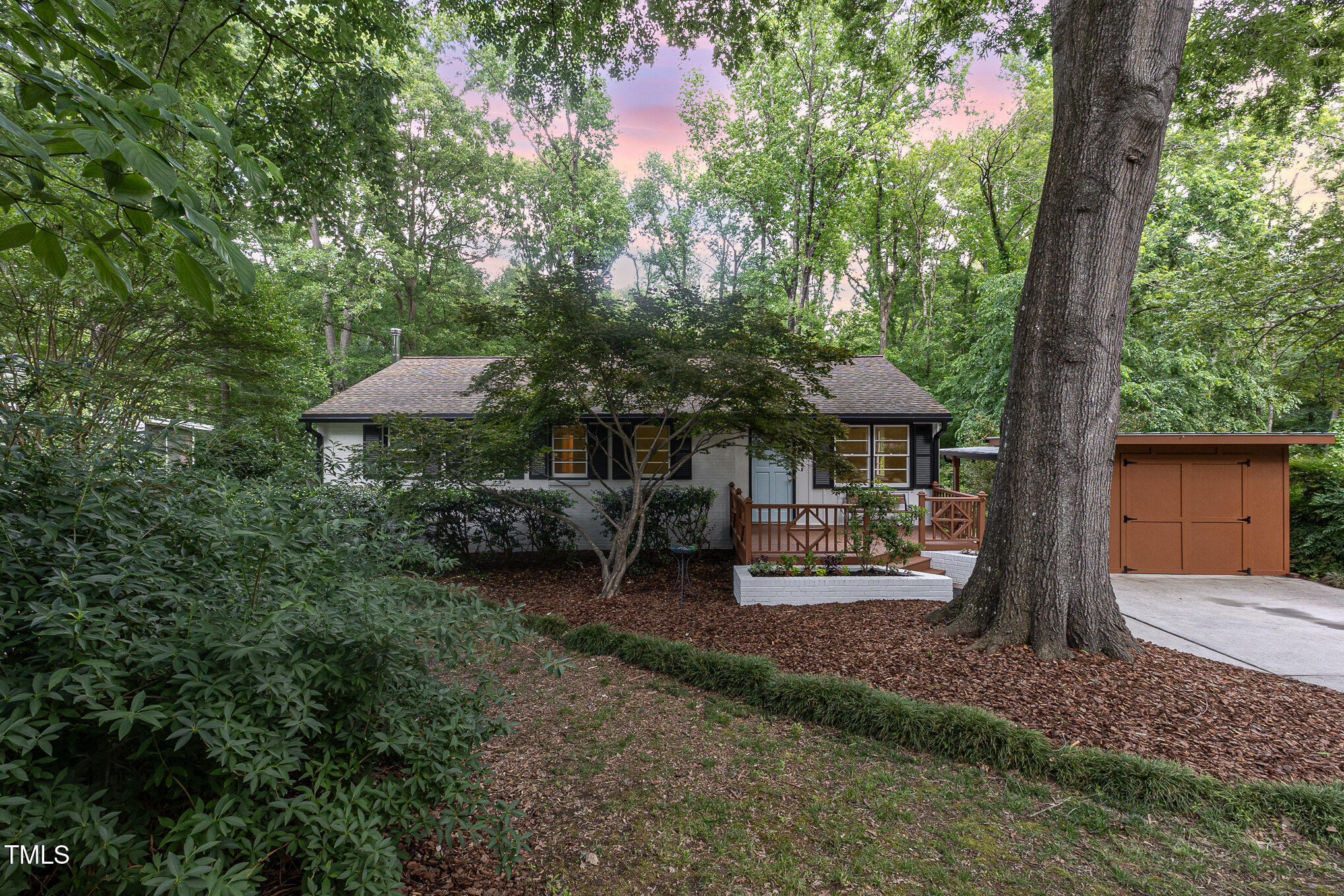 421 Ridgefield Road Chapel Hill, NC 27517 - Photo 1 of 25 001_cj4a9317-edit-2_763