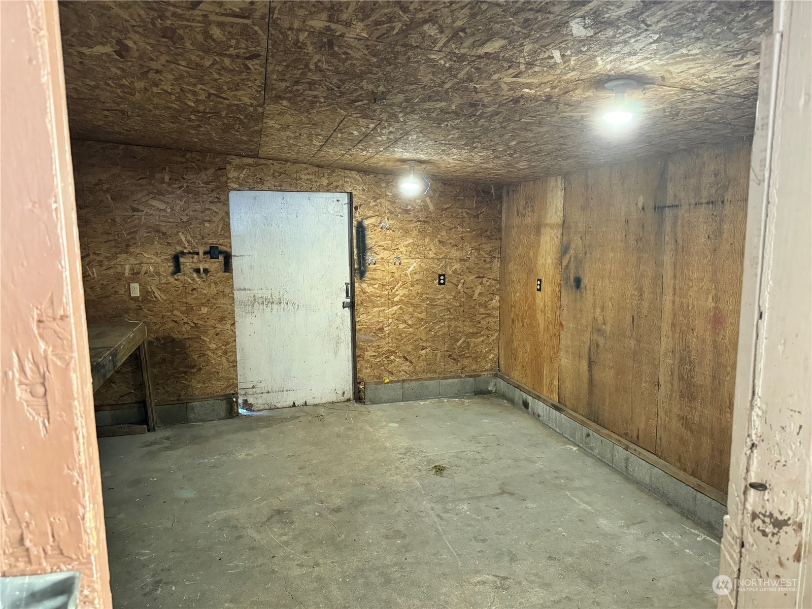 819 Coolidge Road Aberdeen, WA 98520 - Photo 4 of 17 Gallery Image 4