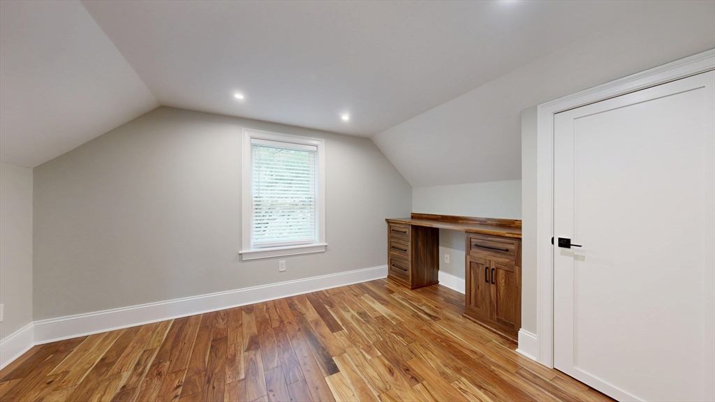 45 Clearwater Road Newton, MA 02462 - Photo 26 of 41