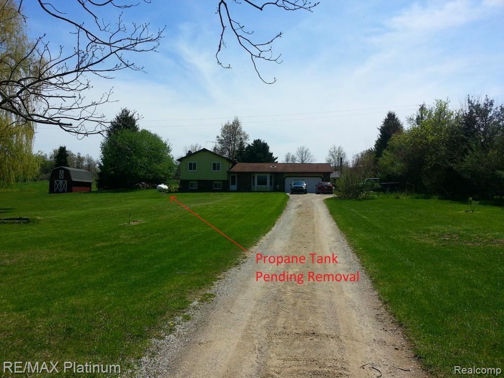 4850 East Allen Road Howell, MI 48855 - Photo 17 of 21 Front of house labeled-Allen Rd.jpg