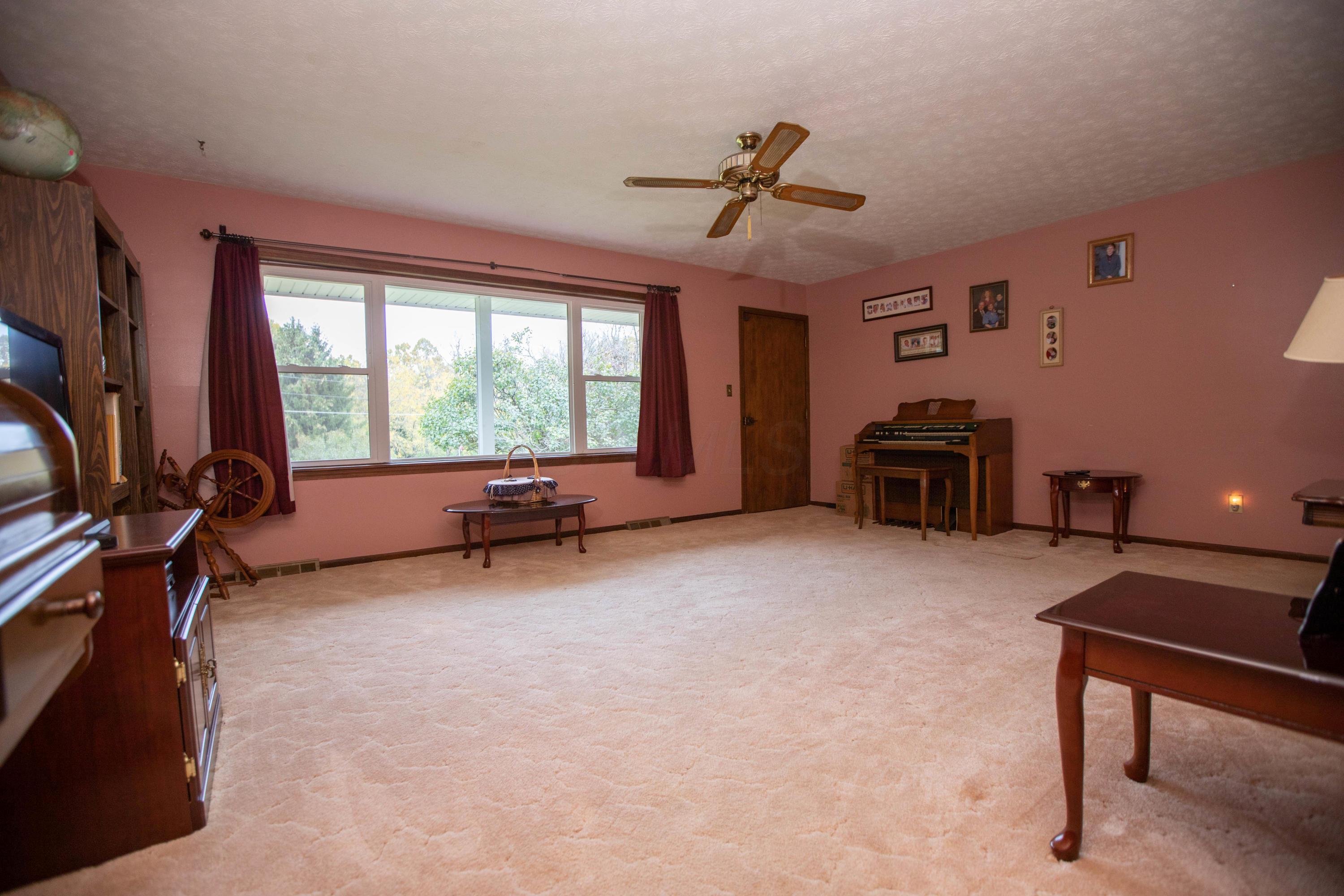 1053 Rockmill Road Northwest Lancaster, OH 43130 - Photo 14 of 30 Gallery Image 14