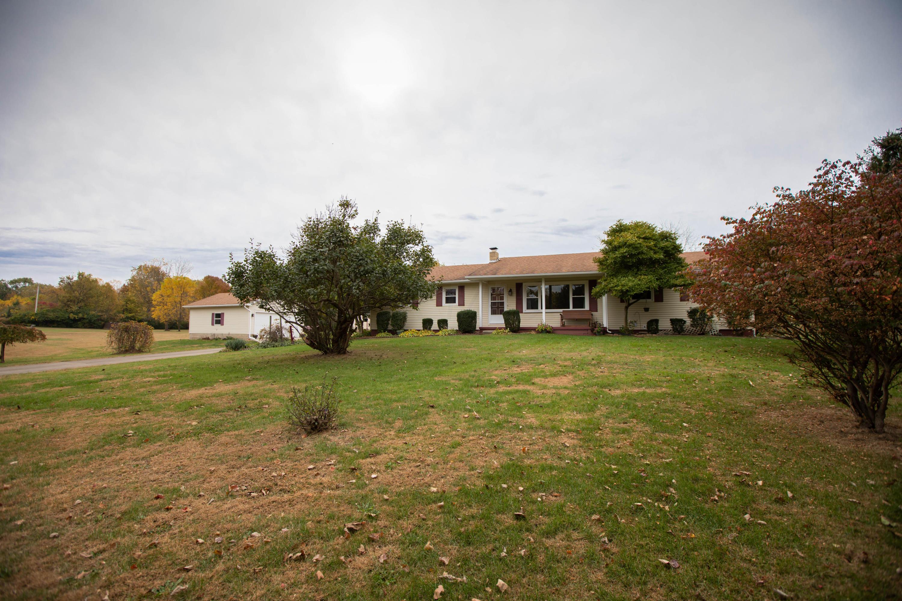 1053 Rockmill Road Northwest Lancaster, OH 43130 - Photo 3 of 30 Gallery Image 3