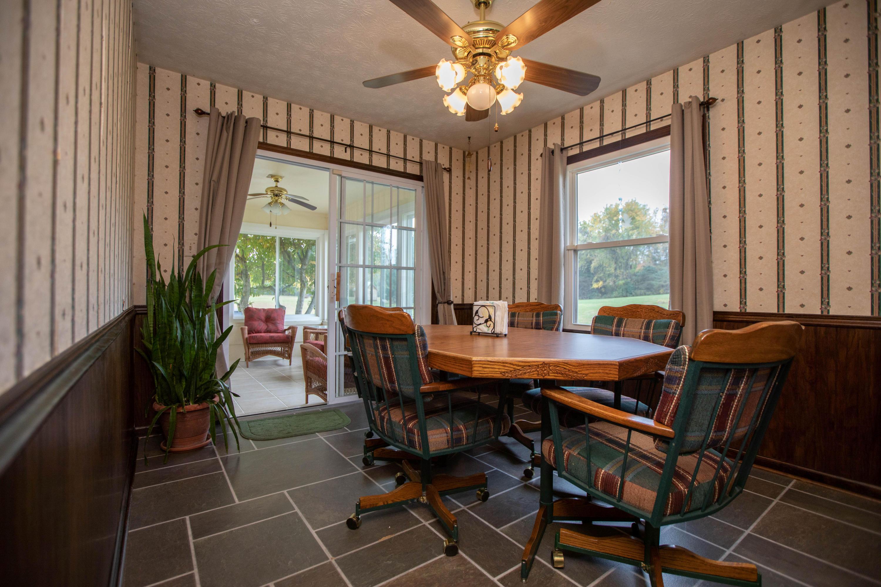 1053 Rockmill Road Northwest Lancaster, OH 43130 - Photo 10 of 30 Gallery Image 10