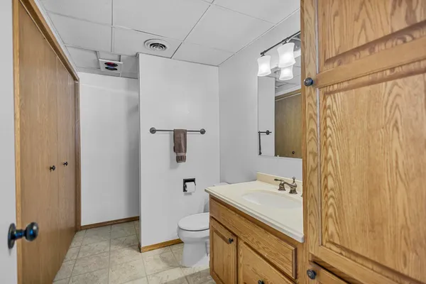 $269,900 | 1601 South Sundown Lane, Appleton, WI 54915