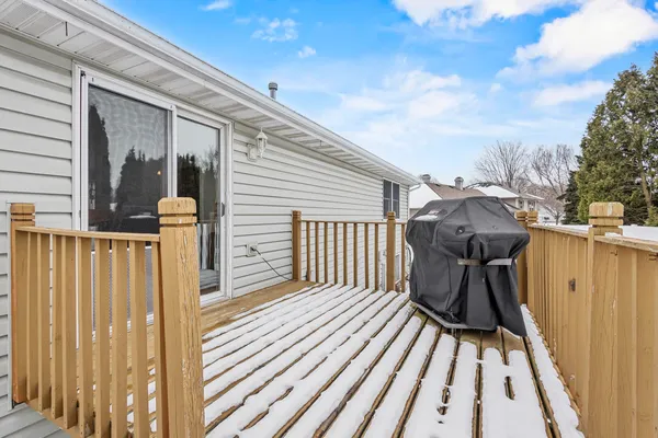 $269,900 | 1601 South Sundown Lane, Appleton, WI 54915