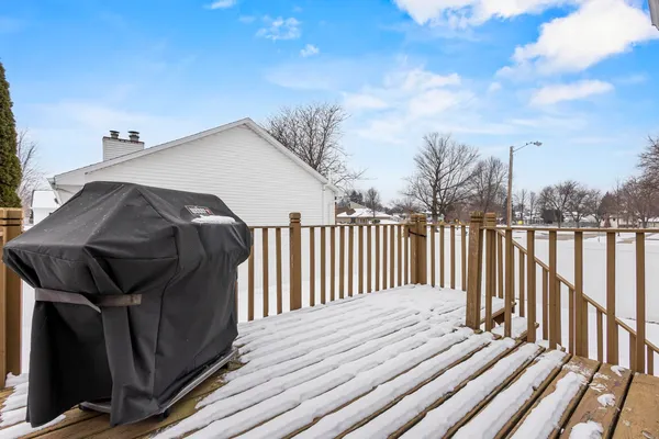 $269,900 | 1601 South Sundown Lane, Appleton, WI 54915