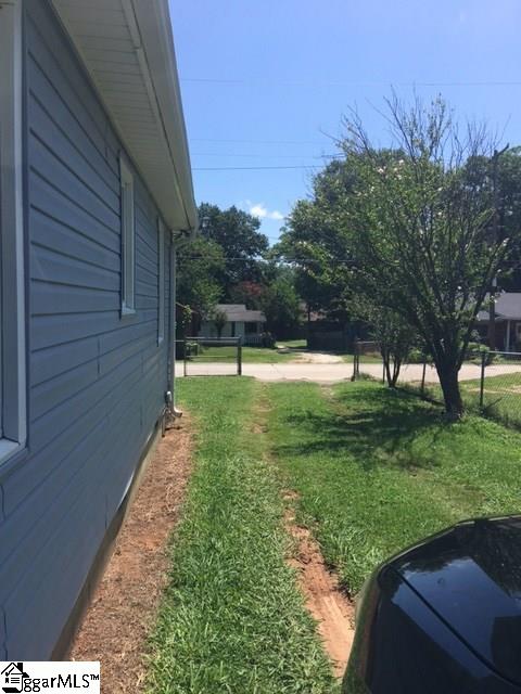 111 Spring Street Greer, SC 29650 - Photo 16 of 18 Gallery Image 16