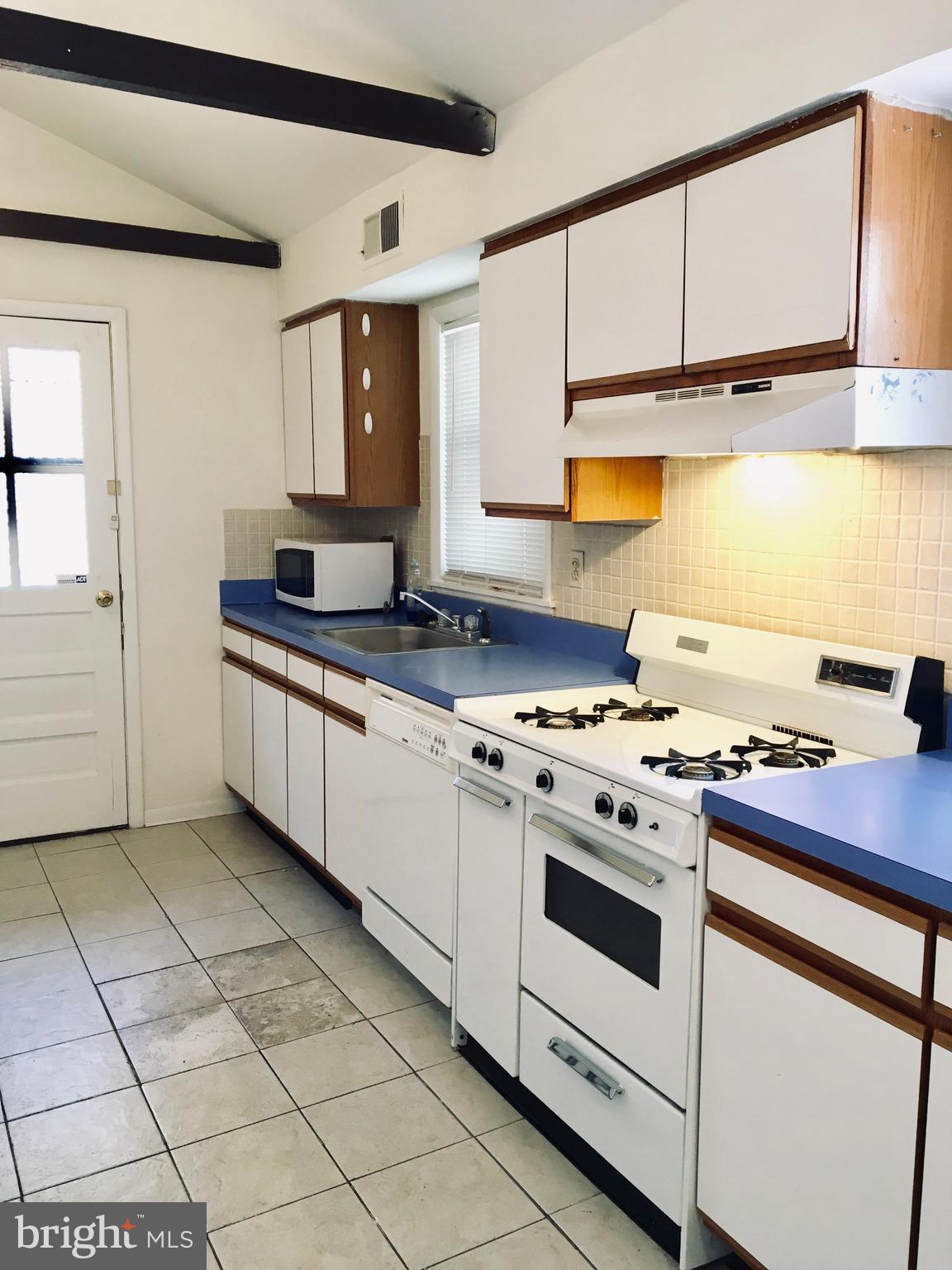 1020 Light Street Baltimore, MD 21230 - Photo 3 of 18