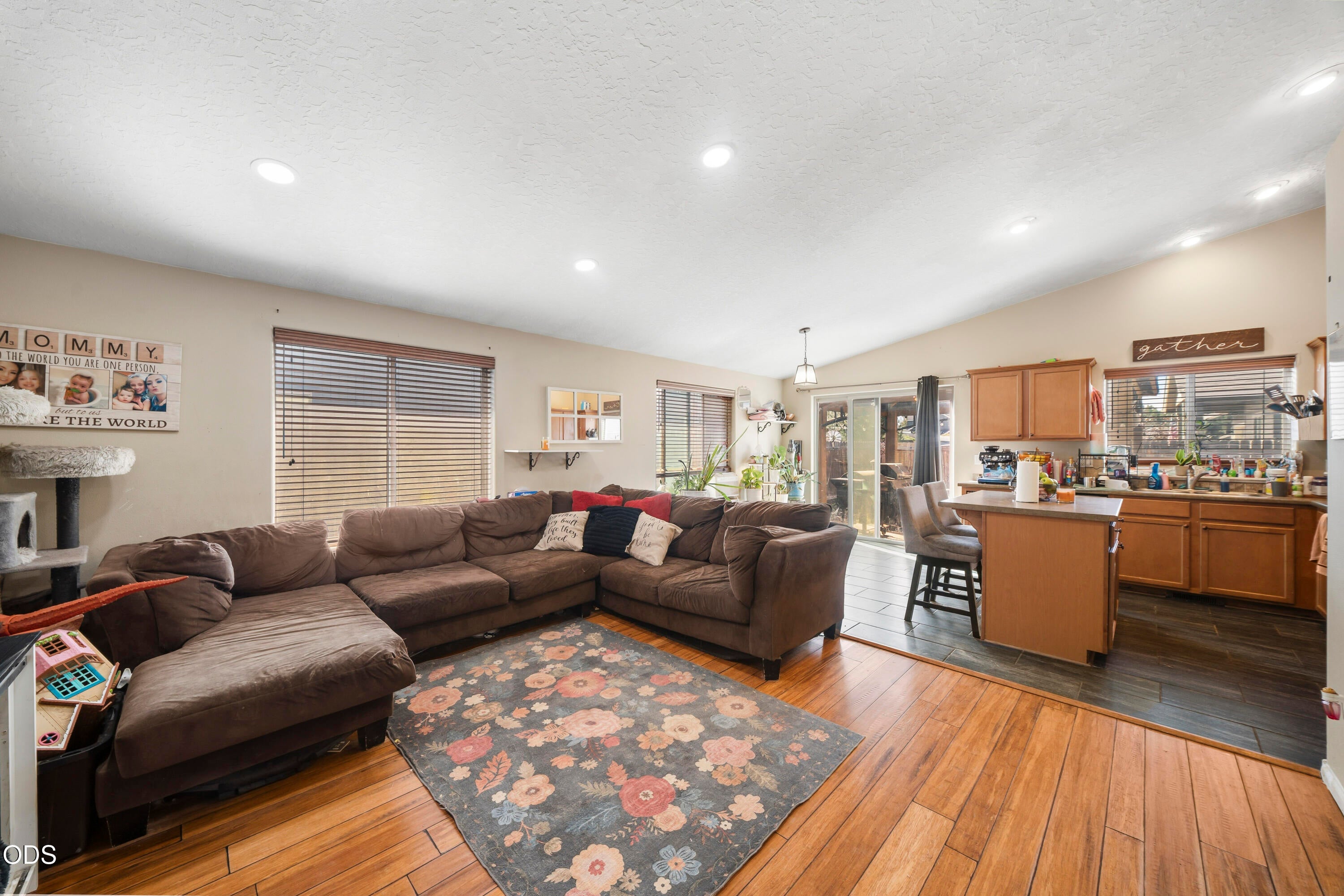 16423 Riley Drive La Pine, OR 97739 - Photo 11 of 24 Gallery Image 11