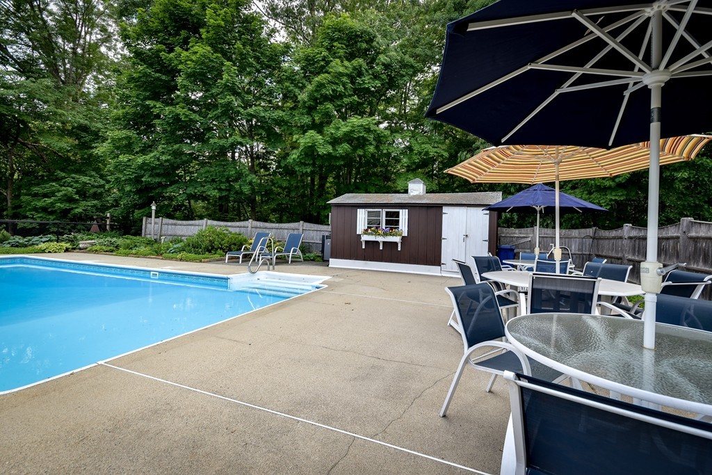 4 Spring Lane Hopkinton, MA 01748 - Photo 21 of 26