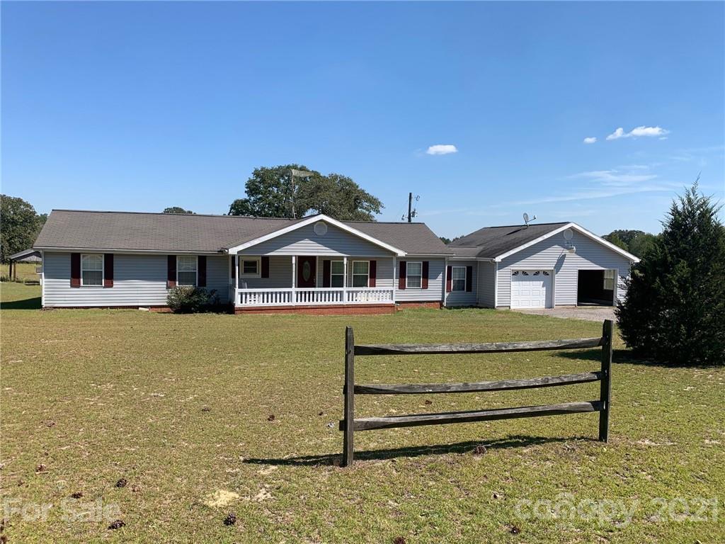 2272 Beaver Dam Road Cassatt, SC 29032 - Photo 1 of 30 Gallery Image 1