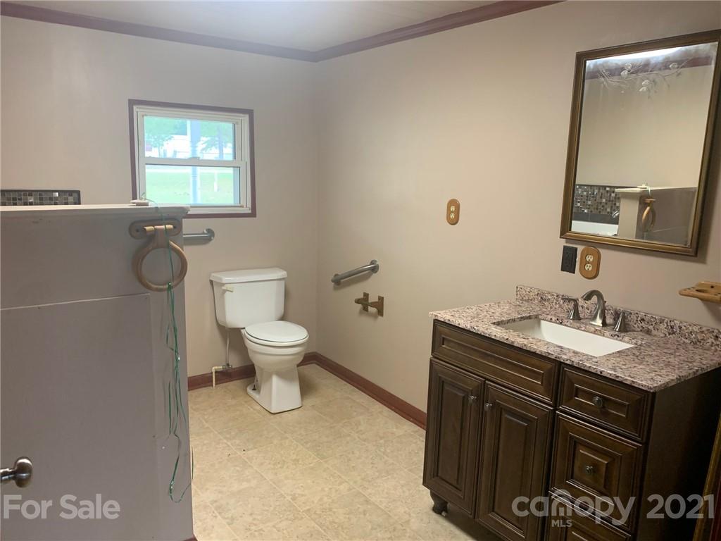 2272 Beaver Dam Road Cassatt, SC 29032 - Photo 11 of 30 Gallery Image 11