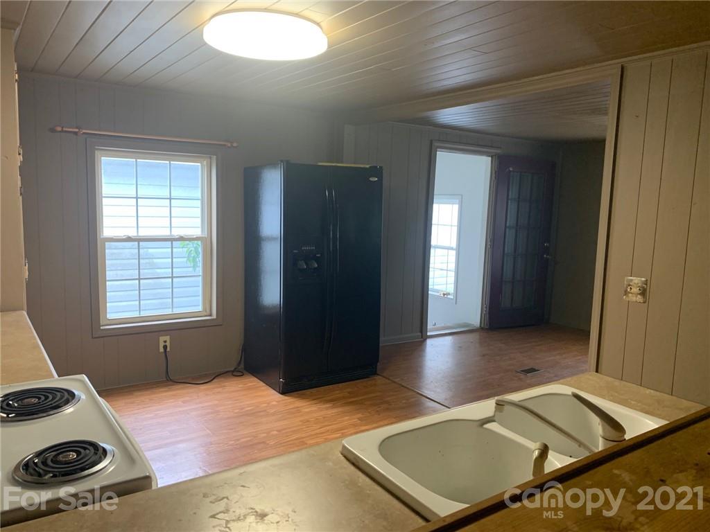 2272 Beaver Dam Road Cassatt, SC 29032 - Photo 19 of 30 Gallery Image 19