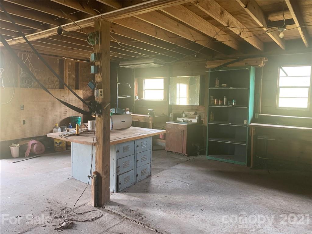 2272 Beaver Dam Road Cassatt, SC 29032 - Photo 23 of 30 Gallery Image 23