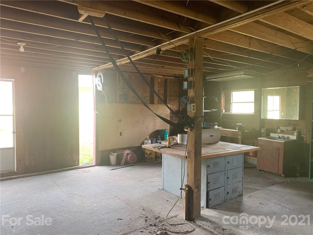 2272 Beaver Dam Road Cassatt, SC 29032 - Photo 24 of 30 Gallery Image 24