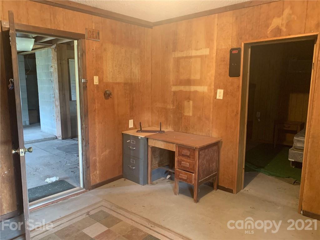 2272 Beaver Dam Road Cassatt, SC 29032 - Photo 27 of 30 Gallery Image 27